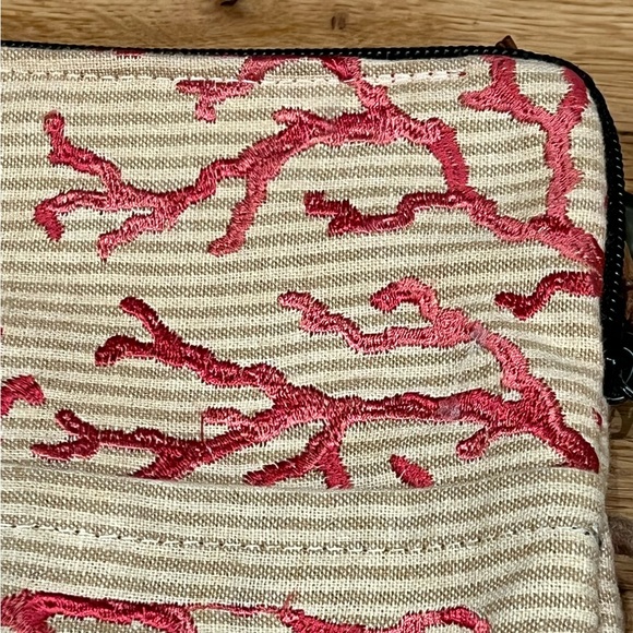 NWOT Sally Spicer Embroidered Purse - Picture 6 of 7